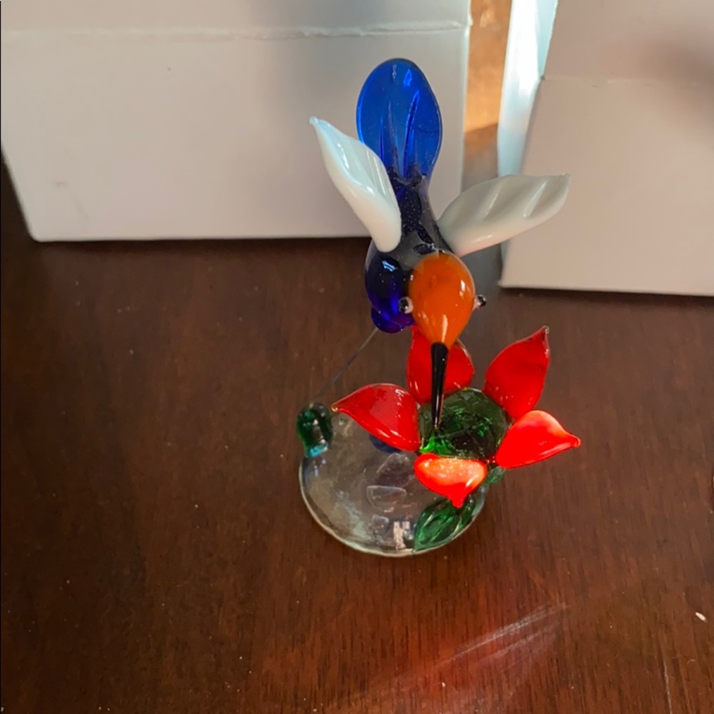 Hand-Blown Glass Hummingbird Figurine with Red Flower